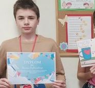 Laureat konkursu "Książkolubni" z dyplomem